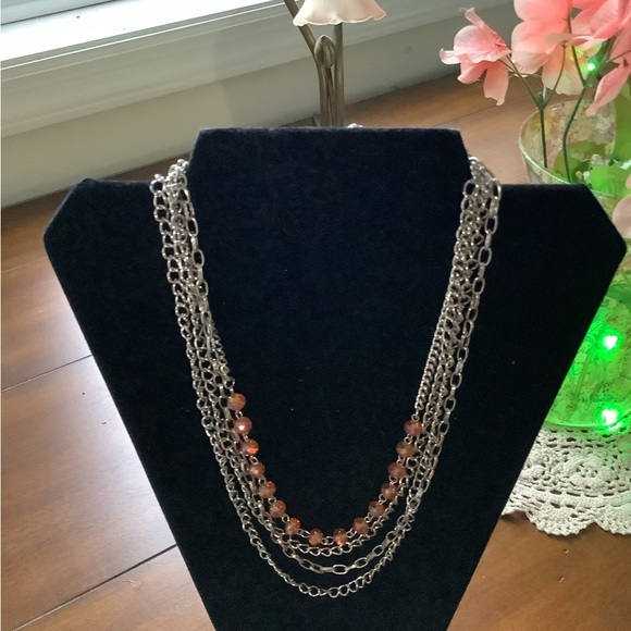 Silver tone Graduated Salmon Colored Beaded Necklace. - Picture 6 of 7